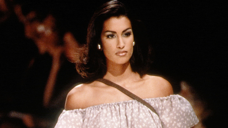 Yasmeen Ghauri walks the Armani runway in 1992