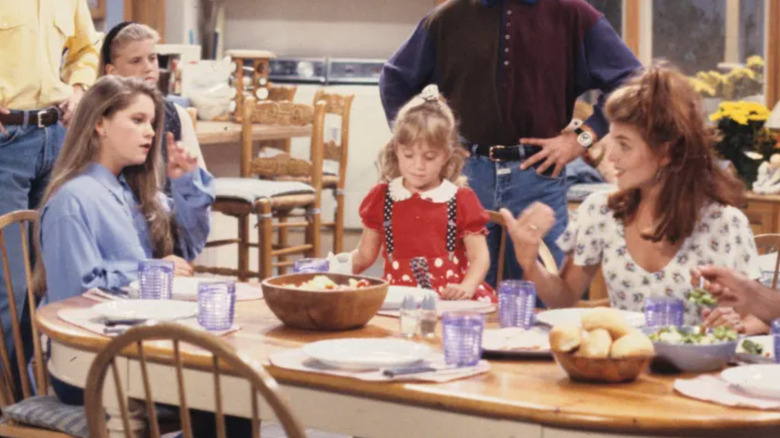 The Full House cast around the dining table