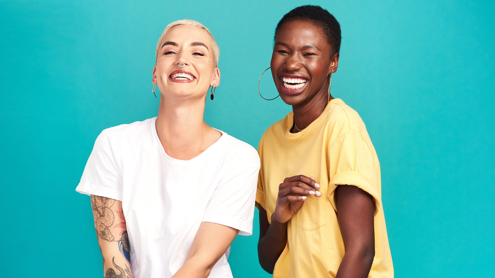 Here's Why You Should Try Dating Your Astrological Sister Sign