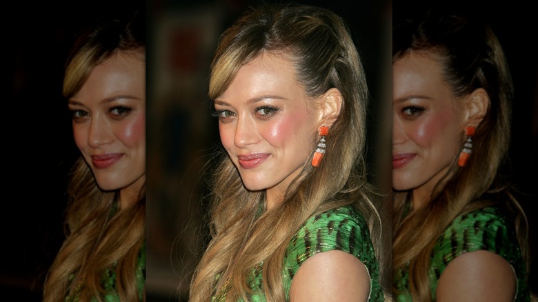 Hilary Duff smiling in 2005