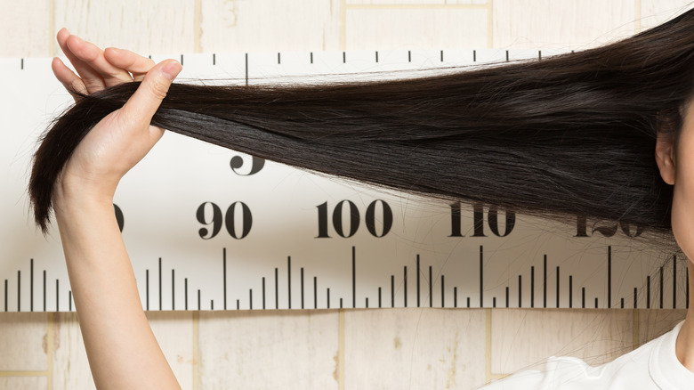 Measuring hair with ruler