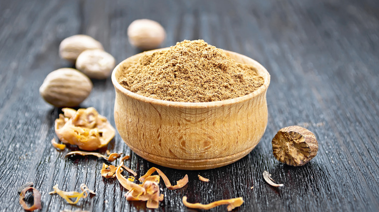 Raw nutmeg
