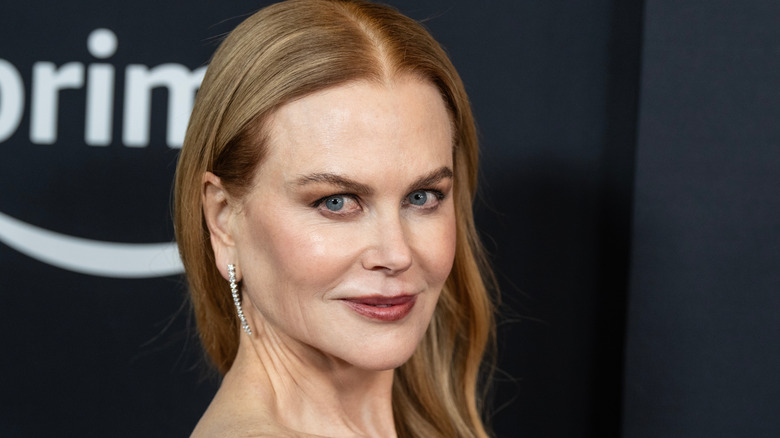 Nicole Kidman poses at a premiere