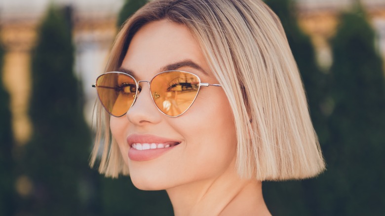 woman with short blonde hair cut