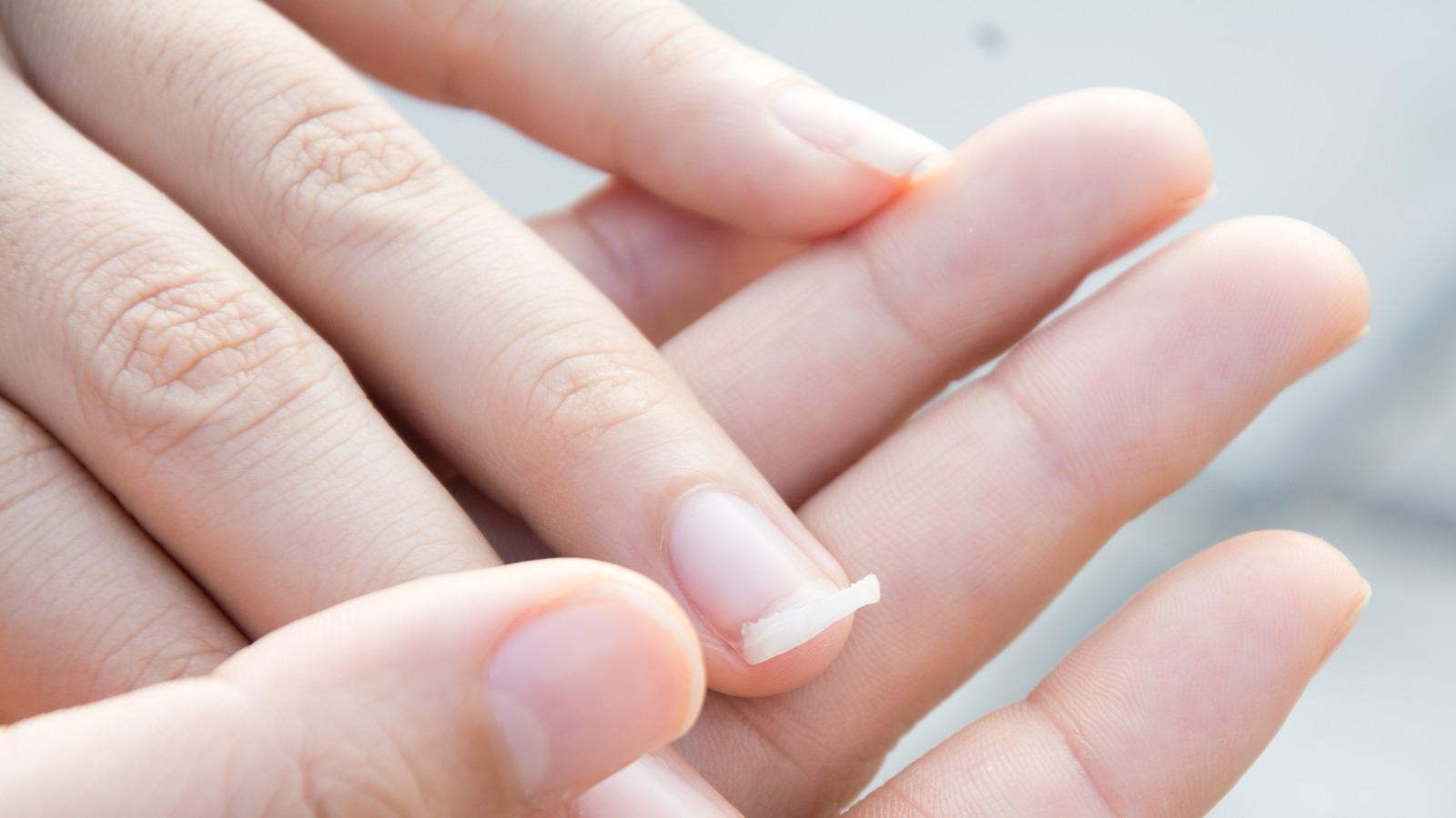 How To Fix A Broken Nail At Home How To Fix A Broken Nail At Home
