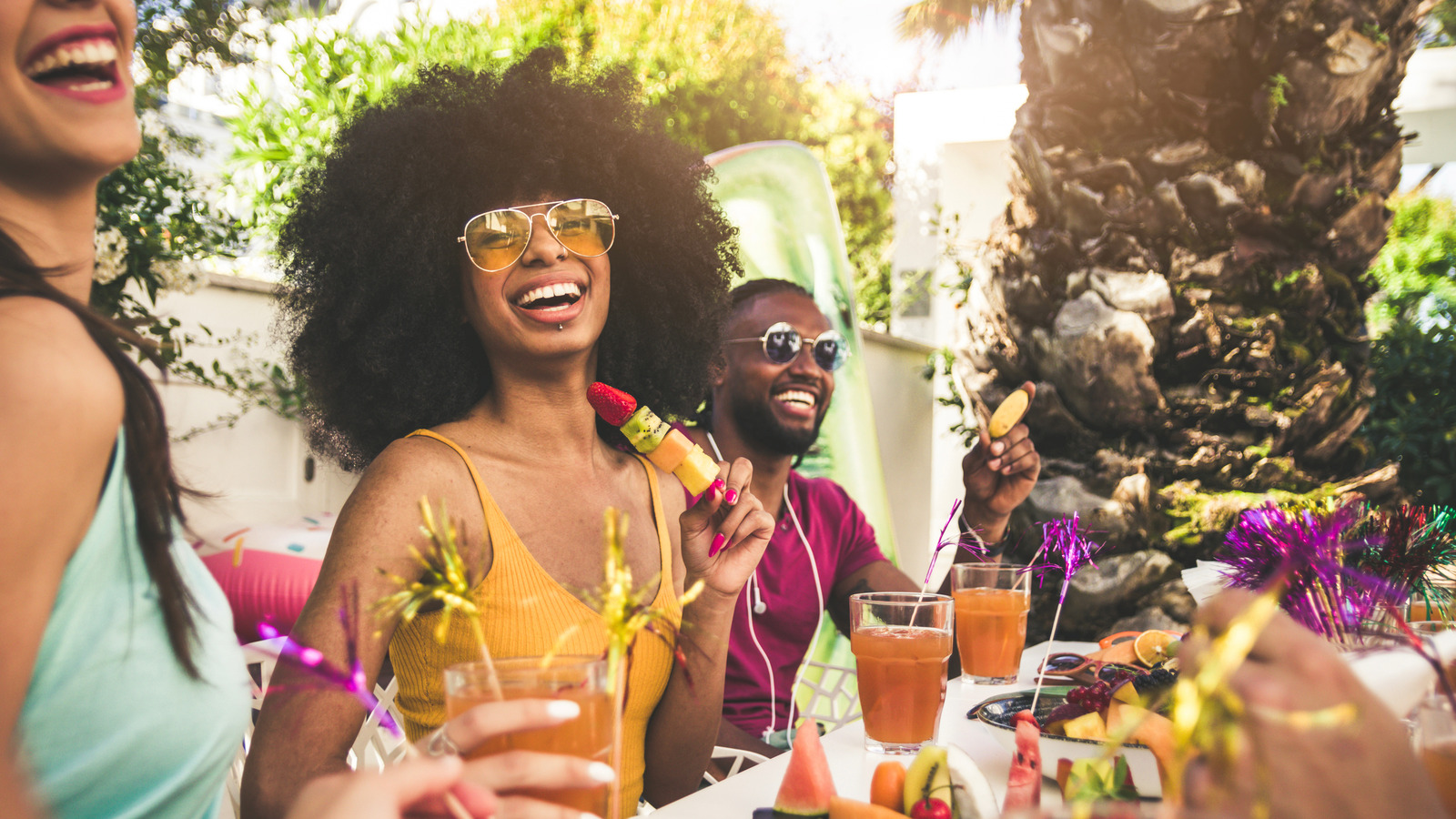 How To Throw A Classy Dinner Party On A Budget