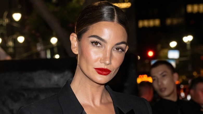 Lily Aldridge with glowy makeup