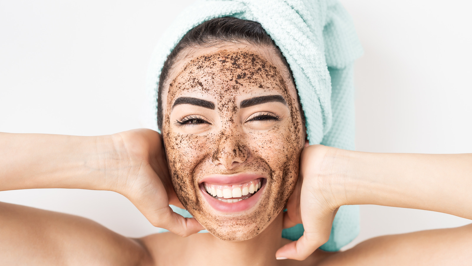 How To Use Exfoliation To Even Out Your Skin Tone