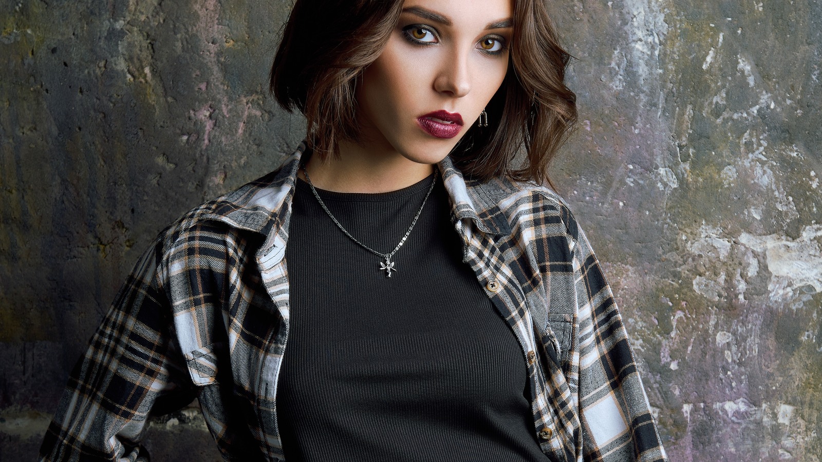 How You Can Get In On The Resurrection Of ’90s Grunge