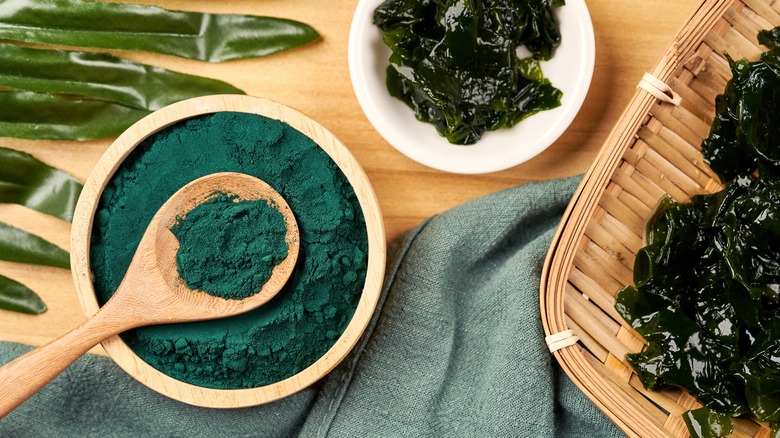 Flatlay of spirulina