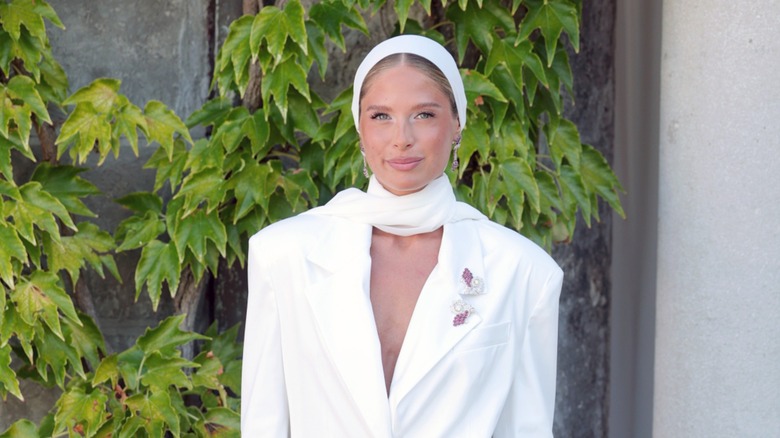Beatrice Parozzi wears a pink brooch during the Venice International Film Festival in 2026.