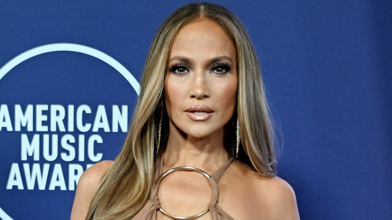Jennifer Lopez with long flowy hair