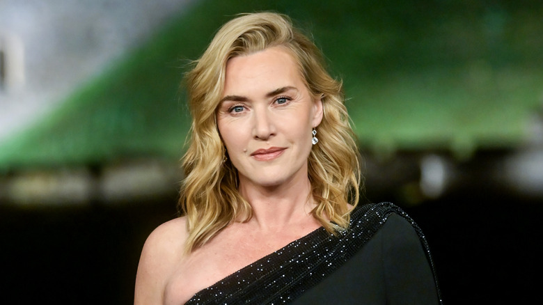 Kate Winslet looking into the camera from the red carpet