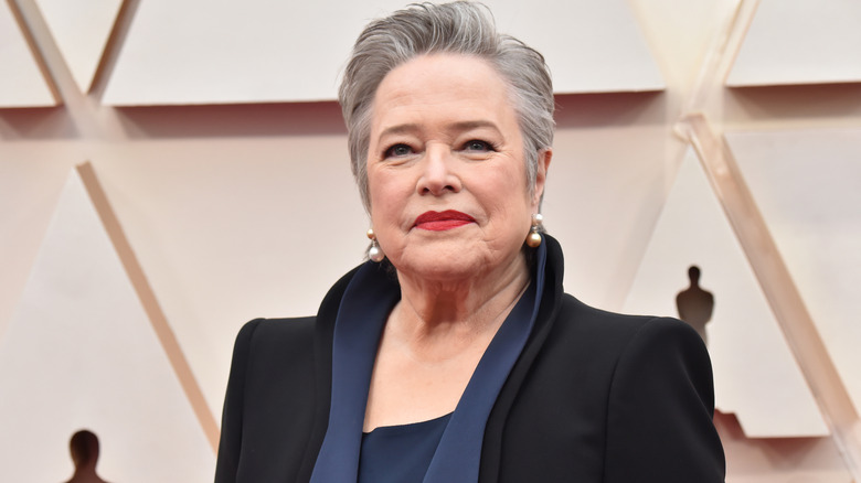 Kathy Bats posing in a black blazer