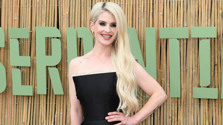 Kelly Osbourne smiling