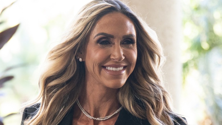 A picture of Lara Trump. She is a white woman with a spray tan, blonde hair, and dark eyebrows.