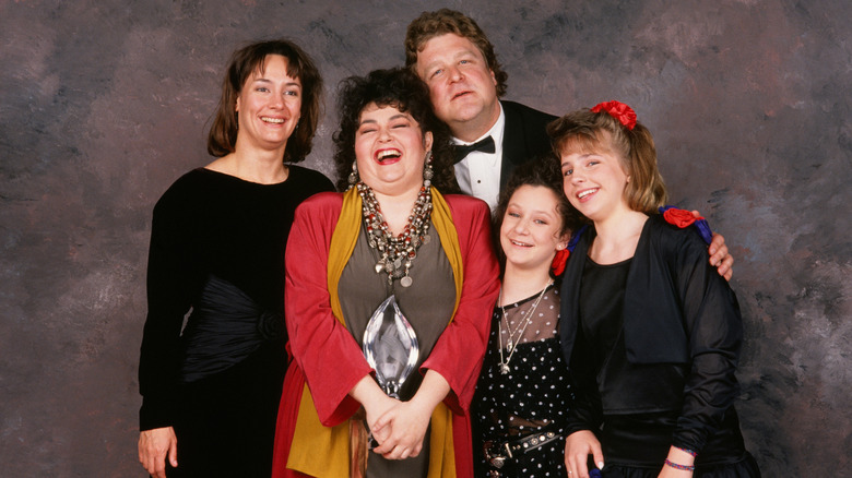 The cast of Roseanne in 1989