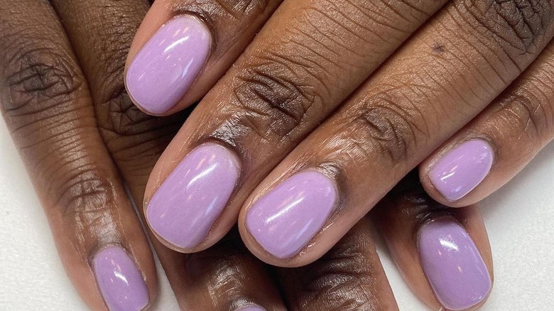 lavender manicure