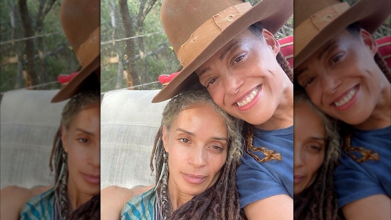 Lisa Bonet in a selfie with Cree Summer.