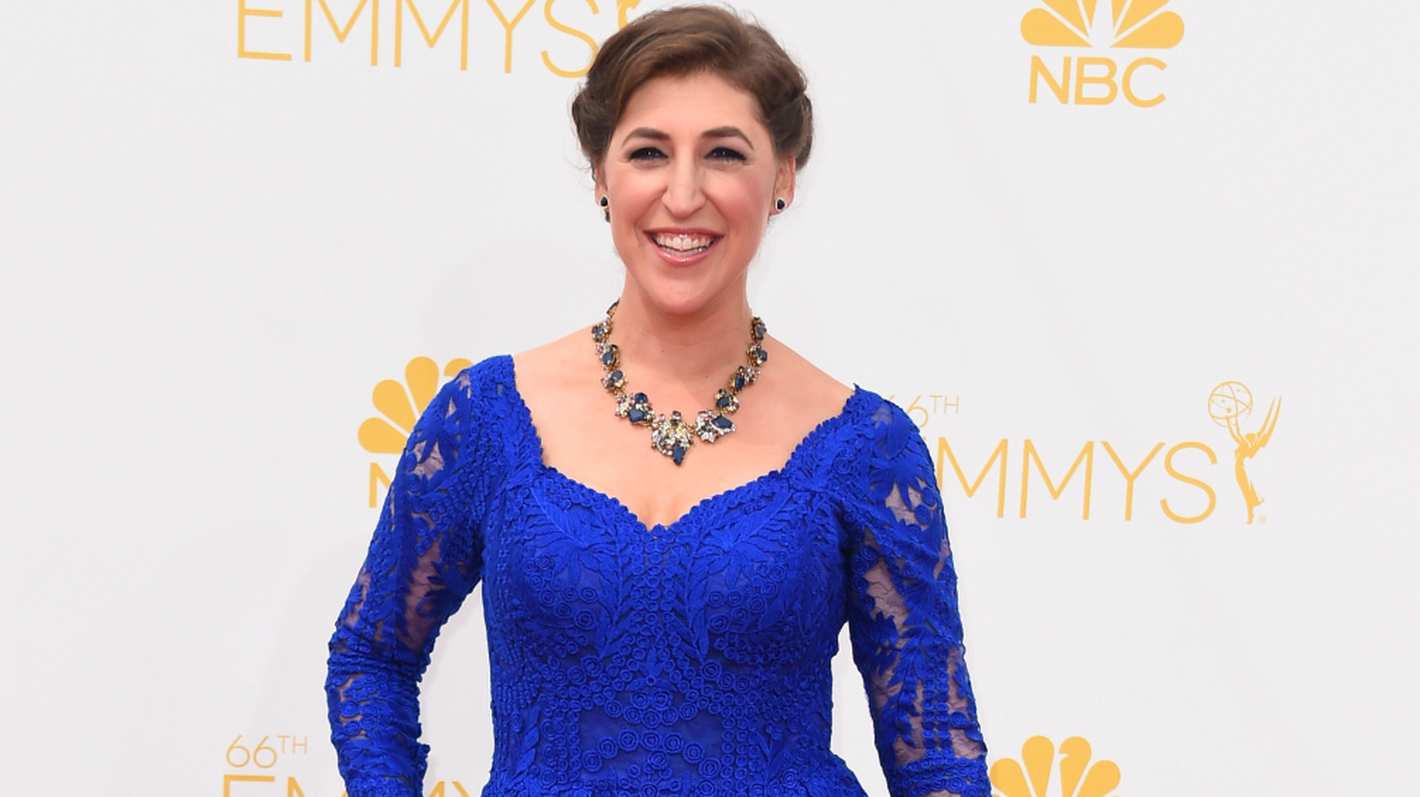 Mayim Bialik Has Had Some Gorgeous Red Carpet Moments