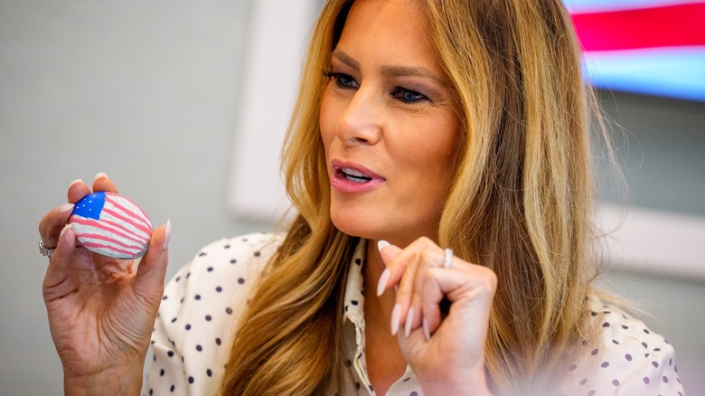 Melania Trump with a milky manicure