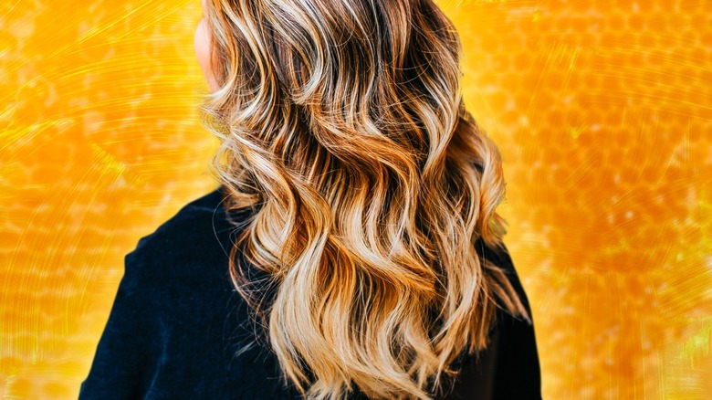 woman with honey highlights