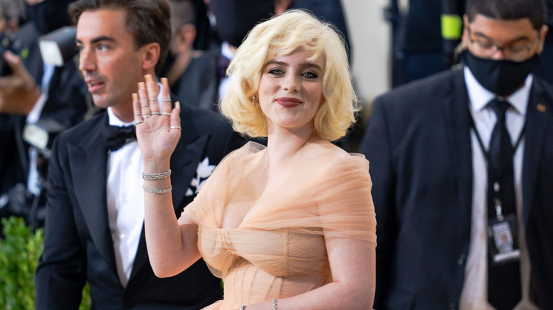Billie Eilish waves to cameras at the 2021 Met Gala
