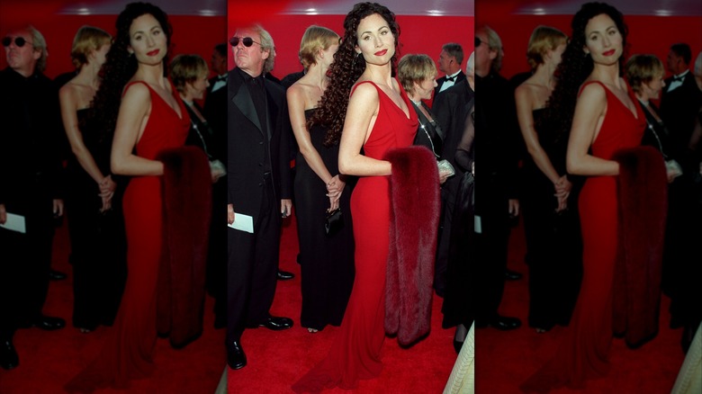 Minnie Driver at the 1998 Academy Awards