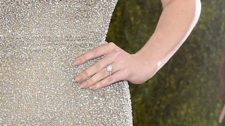 kate upton engagement ring