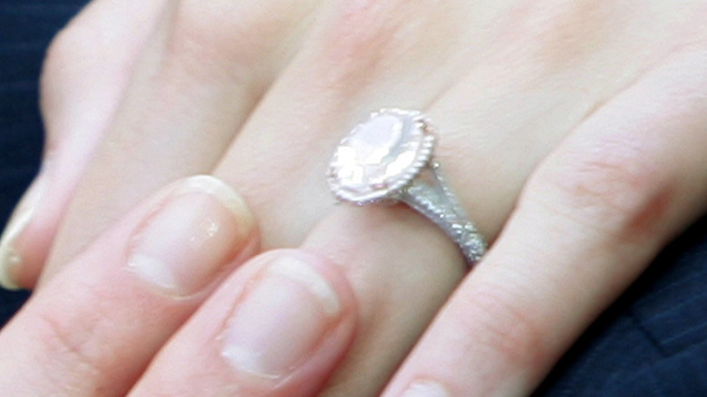 katie holmes engagement ring
