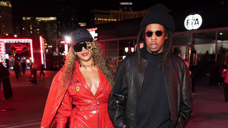 Beyonce and Jay-Z walking into an event