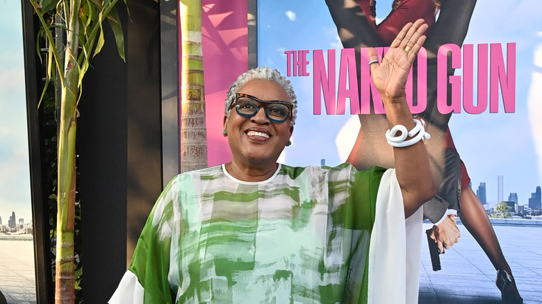 CCH Pounder waving to the crowd at a movie premiere
