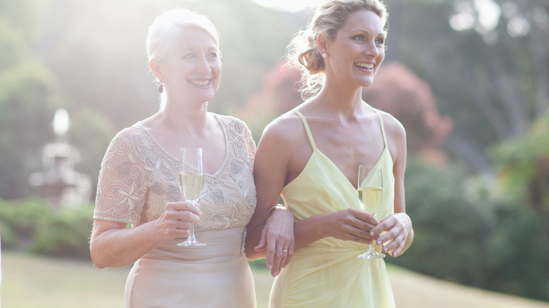 Female wedding guests