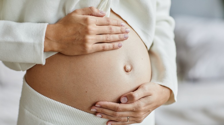 Pregnant woman's belly