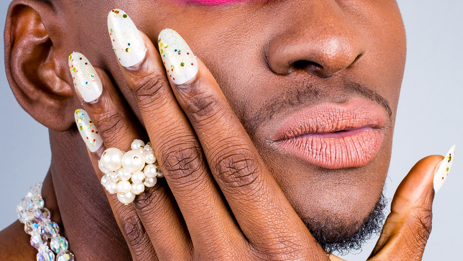 Elegant and Shimmering Pearl Nails