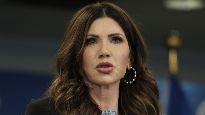 Pics Of Kristi Noem That Make Her Eyebrow Blindness Undeniable