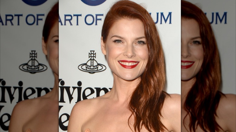 Ali Larter with red lipstick