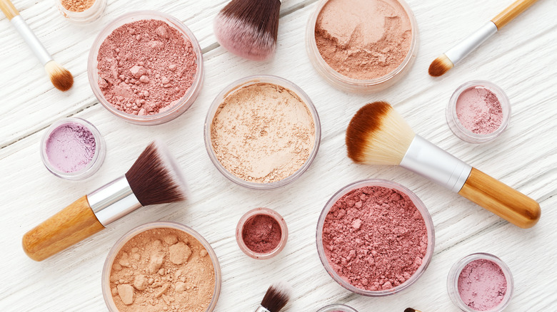 pink powder makeup