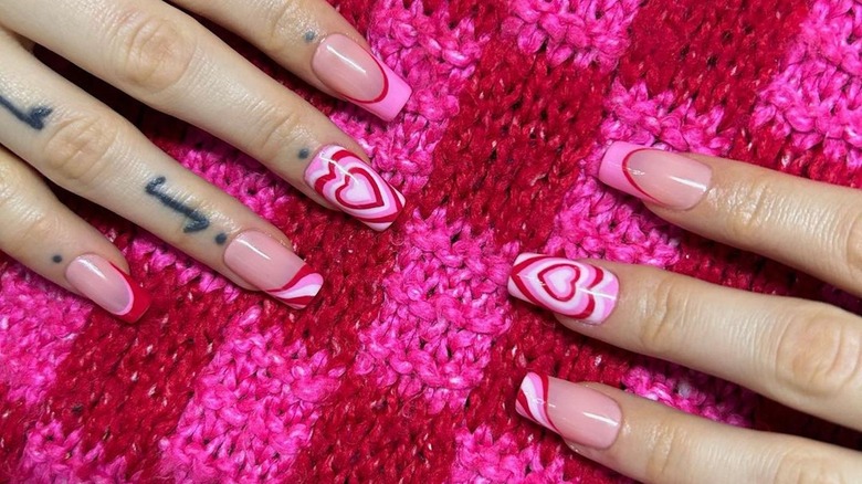 Powerpuff-inspired heart manicure