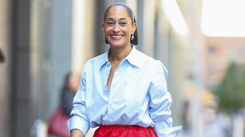 Tracee Ellis Ross outside 