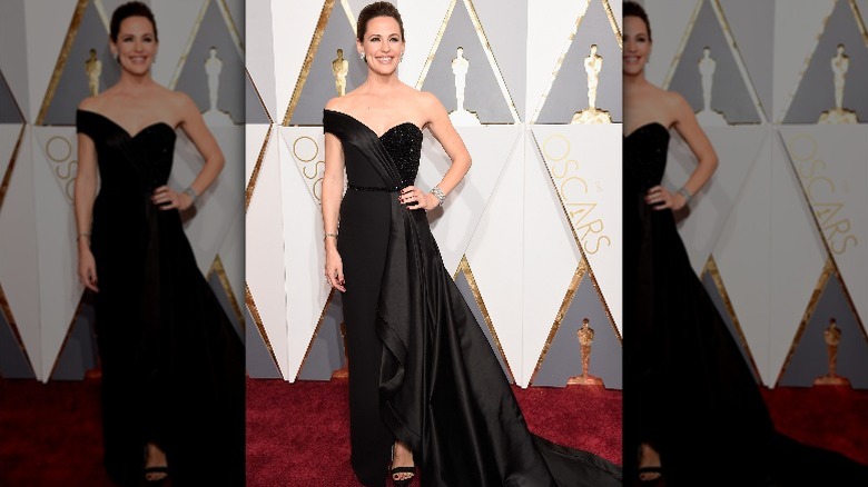 Jennifer Garner wearing black