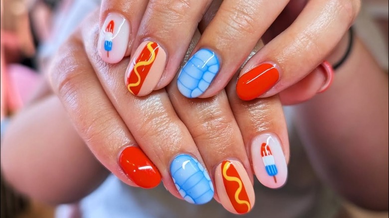 A set of Fourth of July-inspired nails.