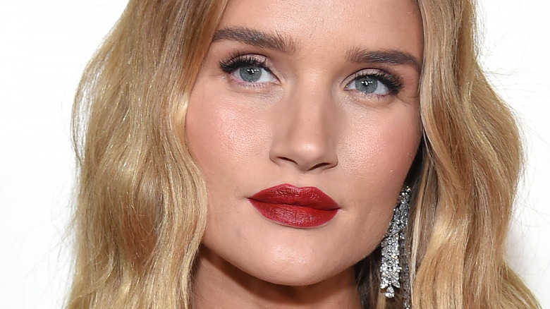Rosie Huntington-Whiteley posing for a photo