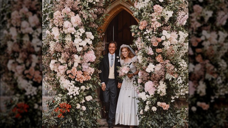 Princess Beatrice and Edoardo Mapelli Mozzi at their 2020 wedding.