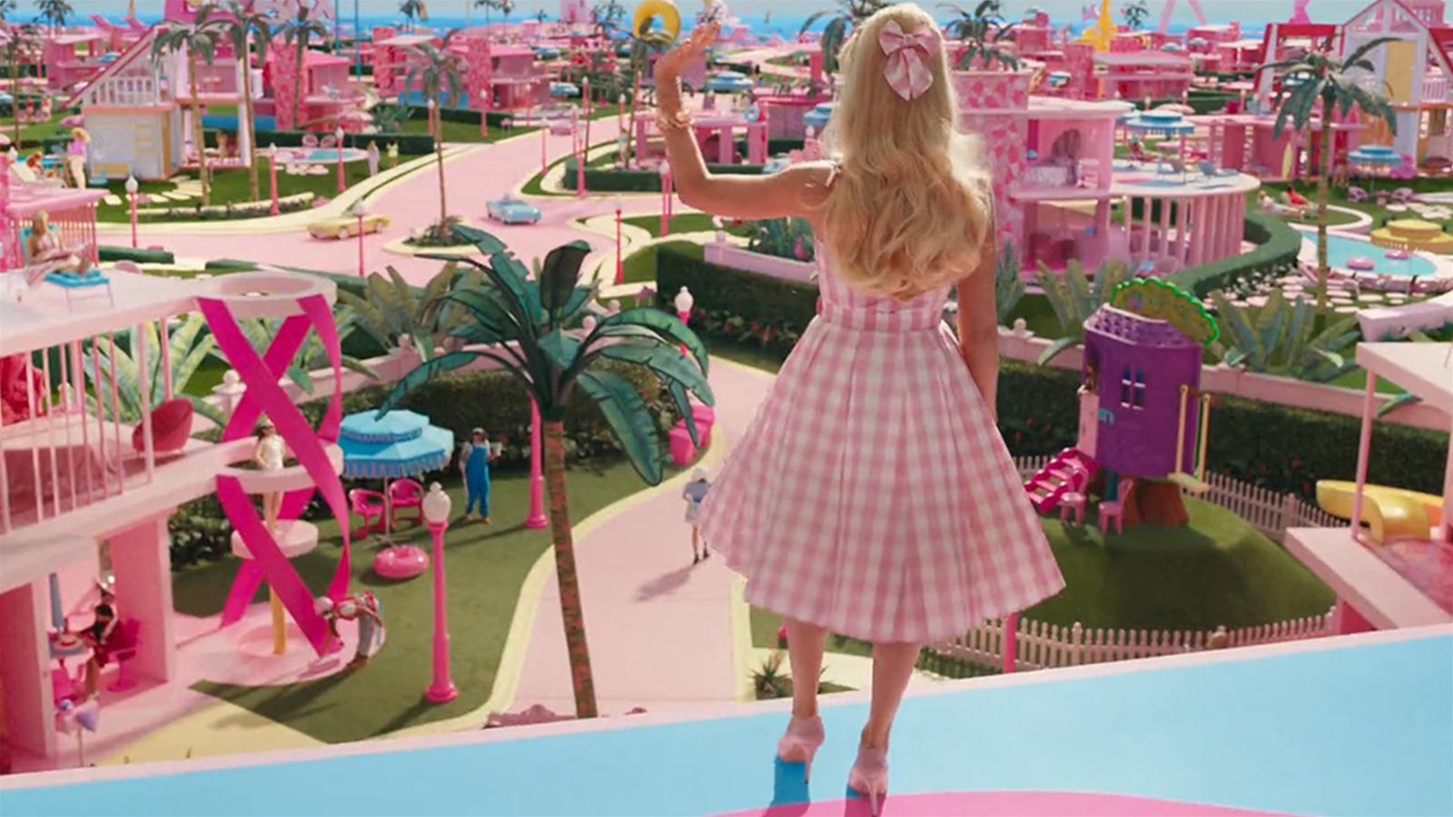 Steal Barbie s Look On A Budget The Picnic Ready Pink Gingham Dress