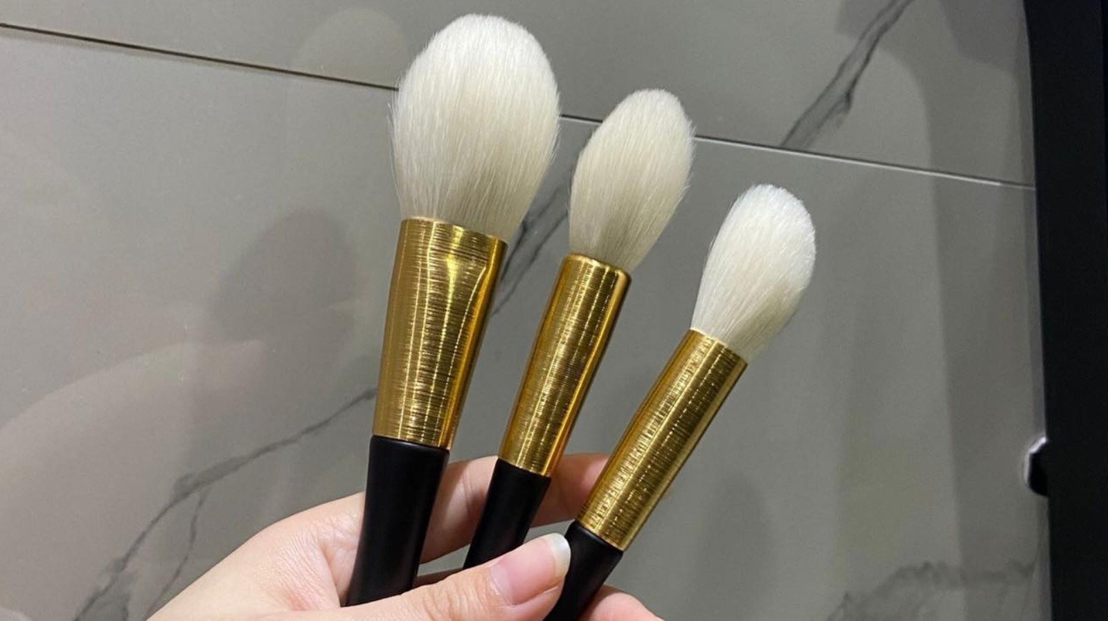 Stippling Brush What Is It, And When Should You Use It?