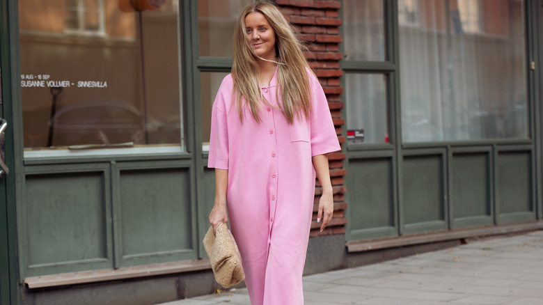 woman wearing shirtdress