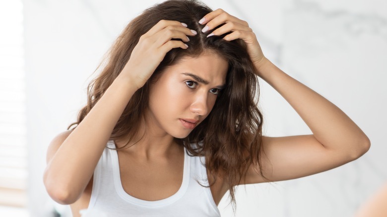 Woman with dandruff