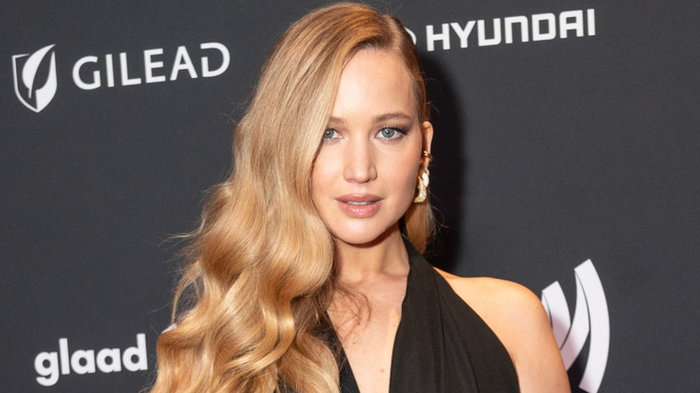 Jennifer Lawrence with long blond hair