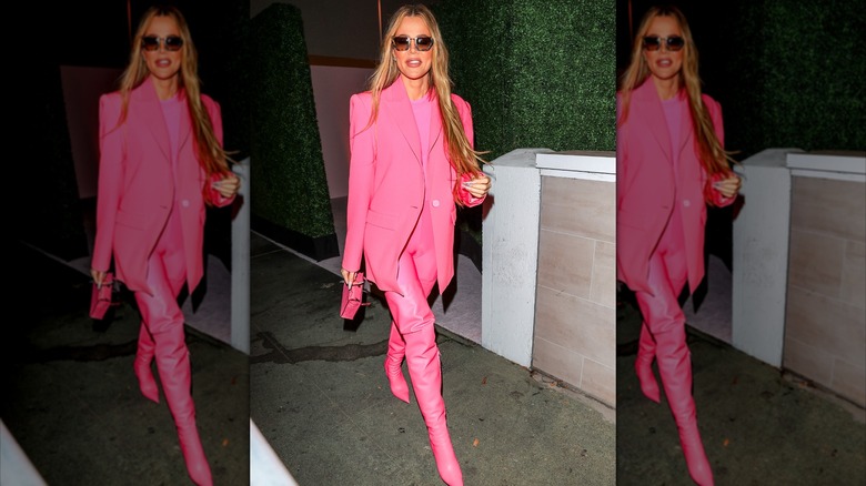 Khloé Kardashian in pink outfit